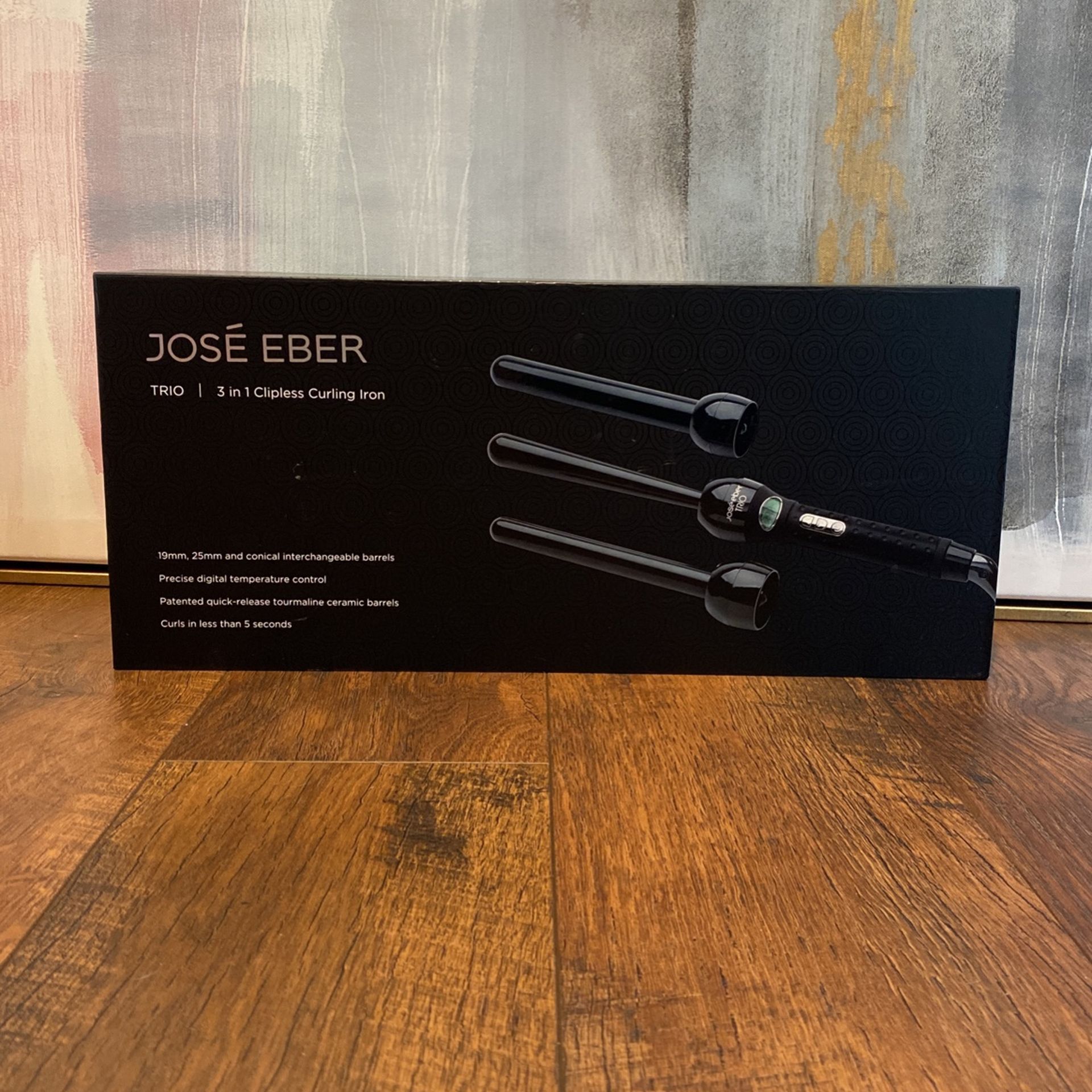 José Eber Trio Clipless Curling Iron.