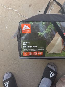 Camping tent
