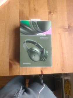 Unboxed Bose QuietComfort Wireless Noise Cancelling Headphones - Cypress Green