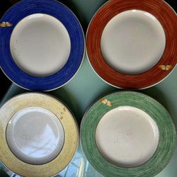 Plates VINTAGE 1997