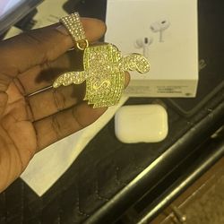 GOLD Chain Pendant 