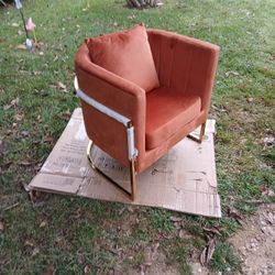 Barrel Chair