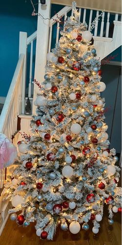 Flocked Artificial Christmas Tree with Lights