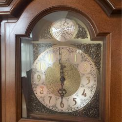 Antique Style Grandfather Clock Tempus Fugit