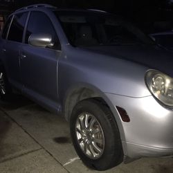 2005 Porsche Cayenne