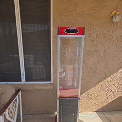 Collector's Display Case With Key