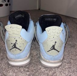 Jordan 4 retro UNC blue