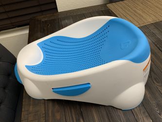 Infant bath tub like new