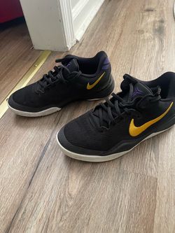 Nike Kobe Low-Top Basketball Sneakers!