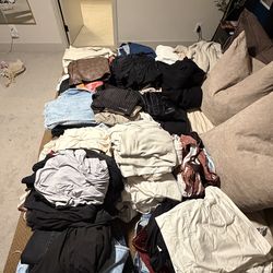 Women’s clothes bundle