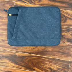 Logic Laptop Case