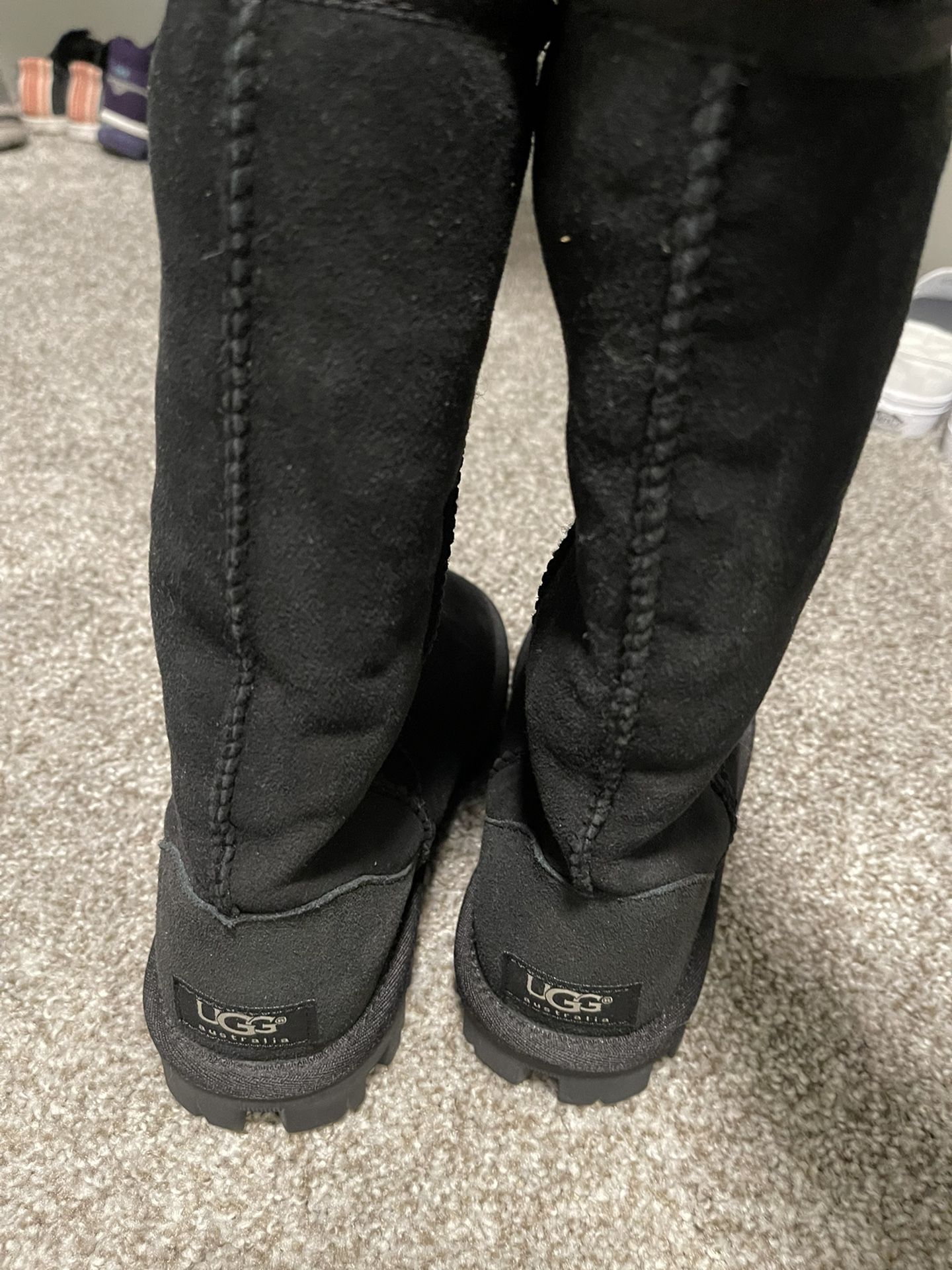 Womens UGG’s Size 5