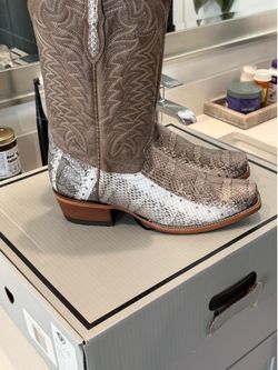 Rujo Snakeskin 11D