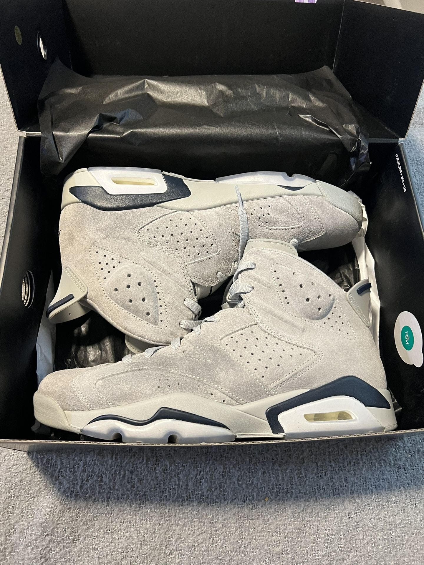 Nike Air Jordan 6 Retro Grey. Size 11.5 Mens.