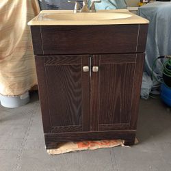 Bathroom Vanity With Sink And Faucet