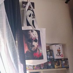 Ghostface Fun World Mask 