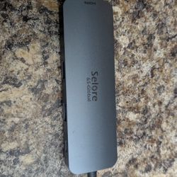 Usb-C Hub
