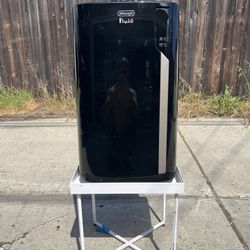 DELONGHI PORTABLE AC UNIT