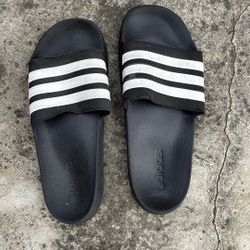 Adidas Men’s Flip Flops Size 11