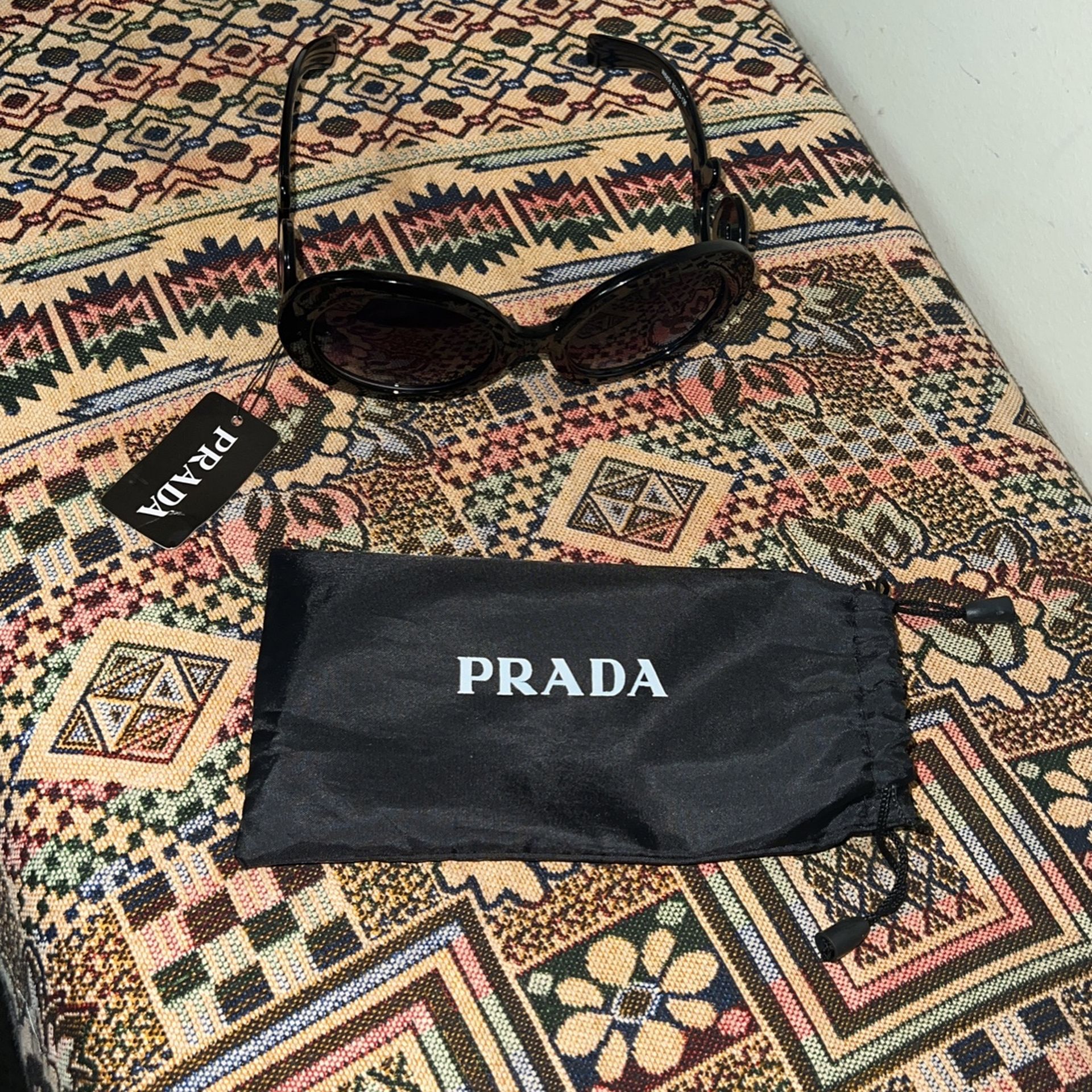 PARADA Black Women Sunglasses 