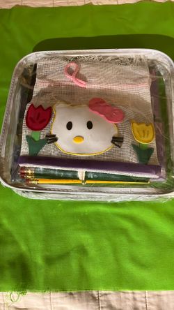 School Supplies/hello Kitty Baggie