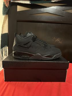 Retro 4 "Black Cat" 2025