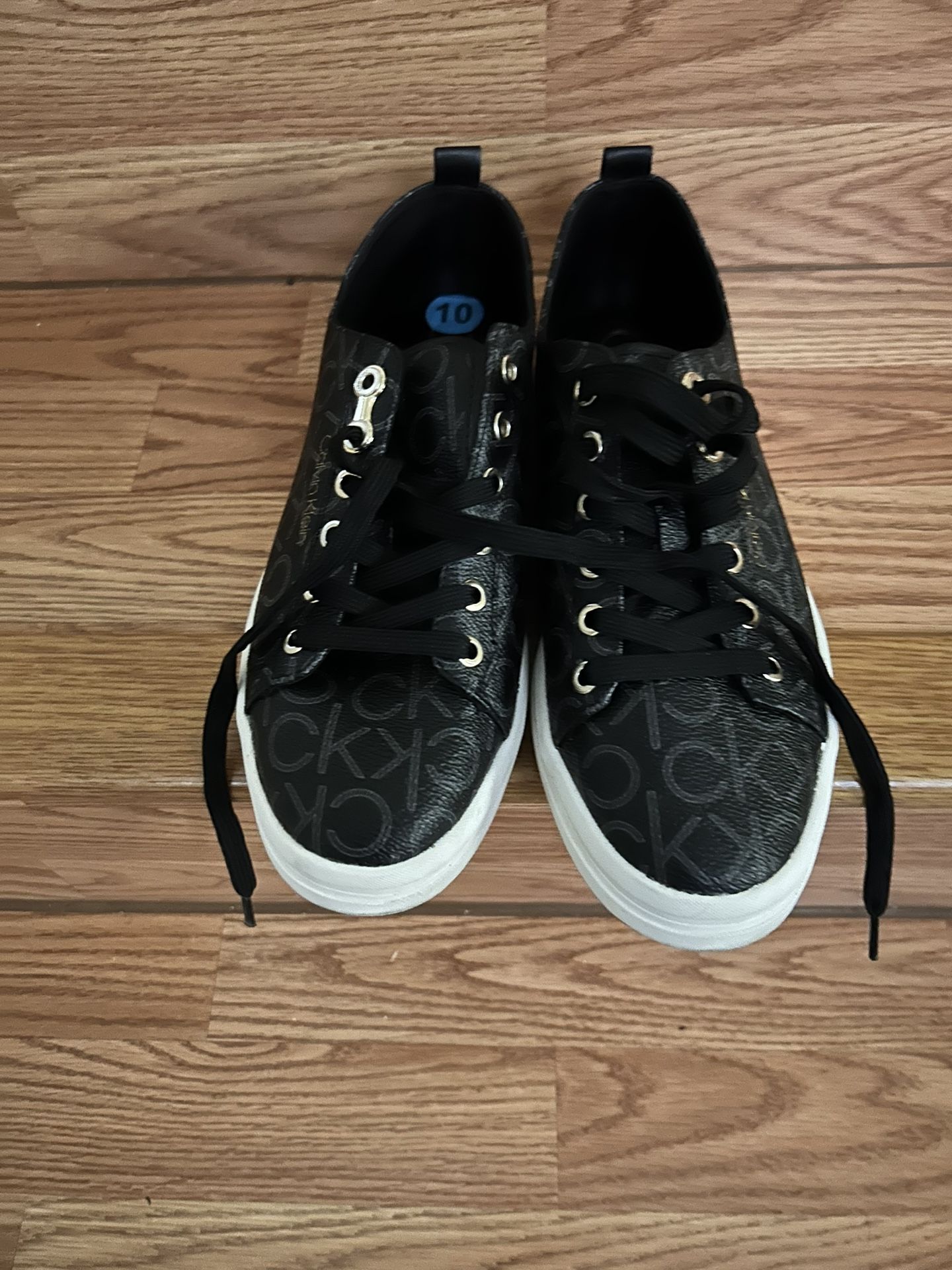 Ck Men’s Tennis Shoes Size 10m