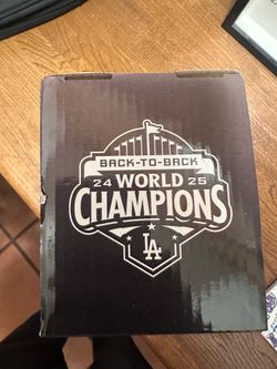 Back to back champions mookie betts bobble head 2026