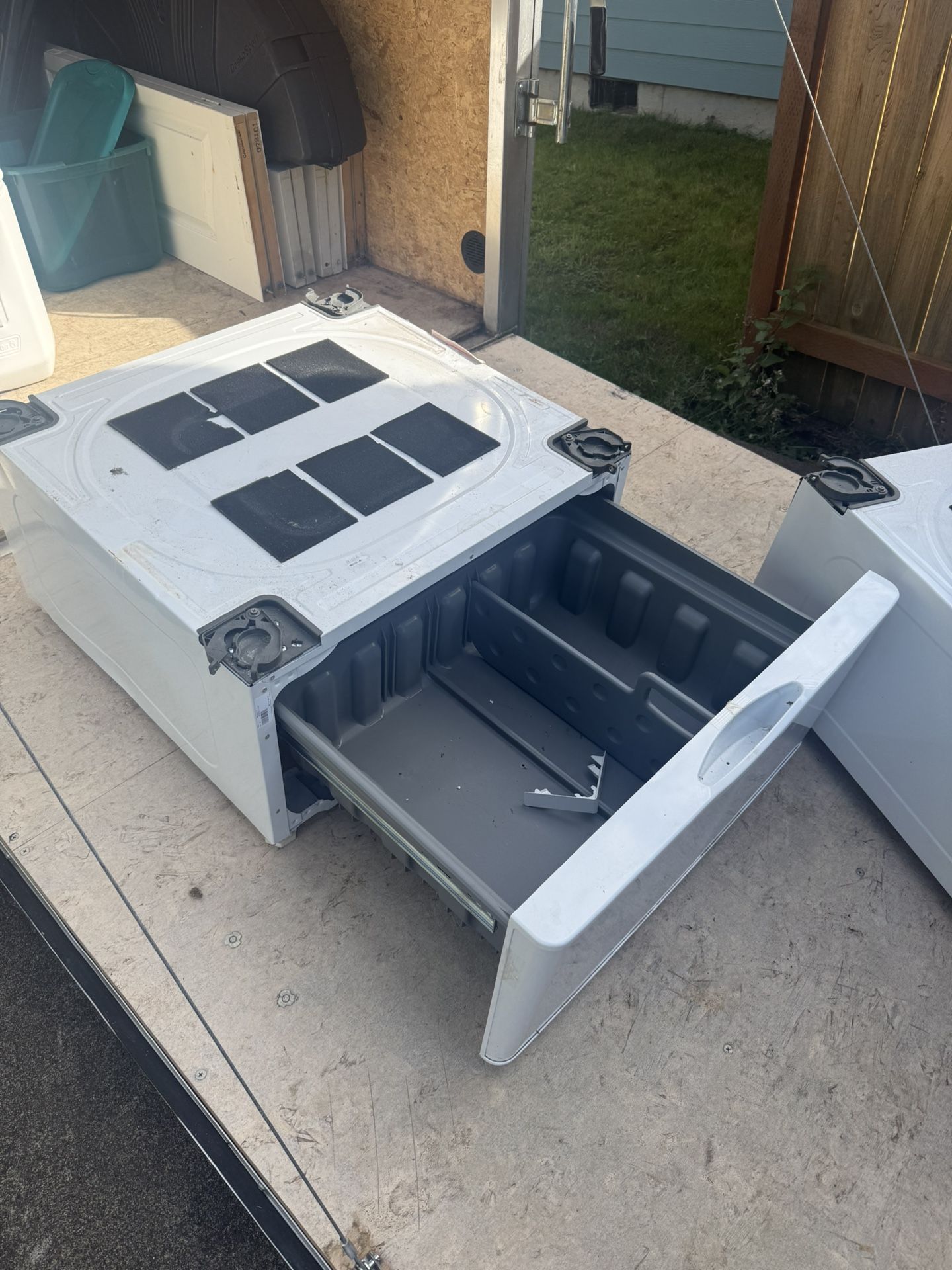Samsung Washer And Dryer Pedestals 