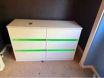 LED Dresser