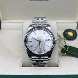 (500$)Rolex Datejust 41 Silver Dial Fluted Bezel Jubilee