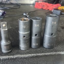 Blue Power 1/2 Flip Socket