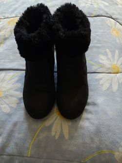 Girls boots