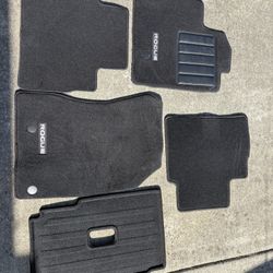 OEM Floor Mats And Rear Cargo Mat - 2022 Nissan Rogue SV