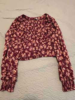 $2 Vintage Dillards Top