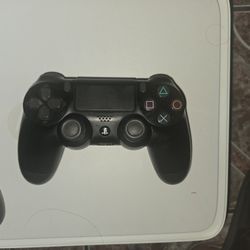 PS4 Controller 