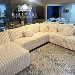 (BLACK FRIDAY SALE) Oversized Fluffy Sectional Couches