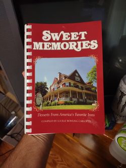 "Sweet Memories: Desserts From America's Favorite Inns" Brand NEW Hardback Cookbook Recipe Book