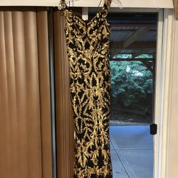 Fashion Nova Black Dress With Gold Design.
