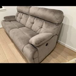 Luxurious Sofa (set of 3)