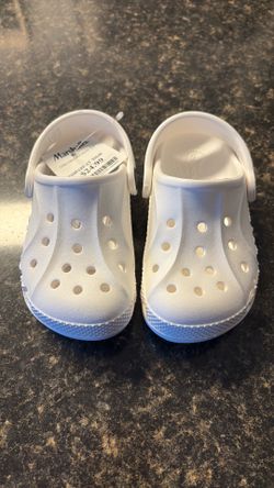 Brand New Crocs - Kids size 9