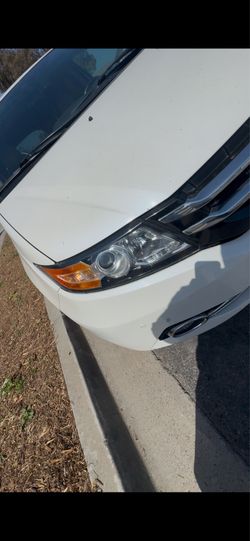 Headlight Restoration/ Restoration de Luzes