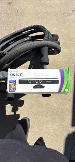 Xbox 360 Kinect Sensor
