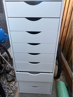 White 9 Drawer Dresser