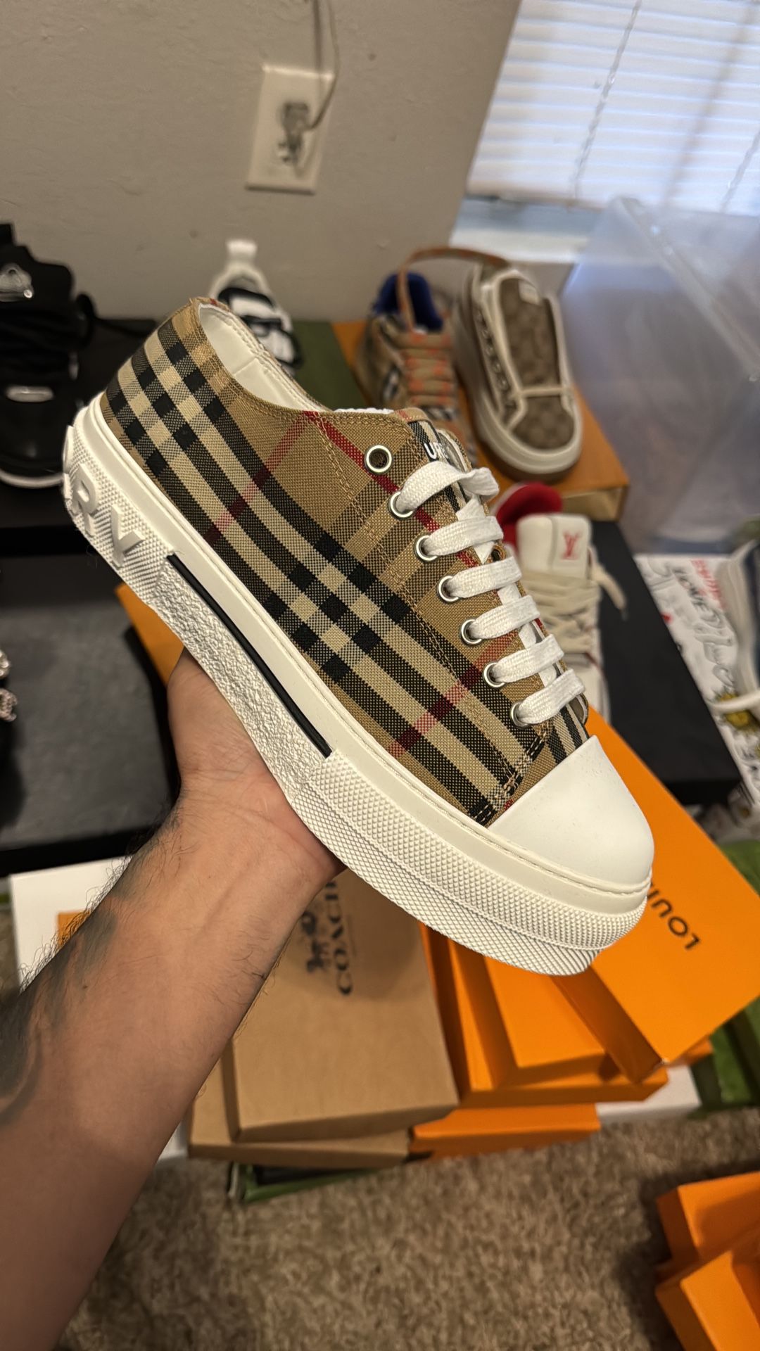 B U R B E R R Y 🔥✅