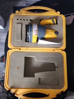 RoboToolz Robo Laser Self-Leveling Laser Level & Remote (RT-7210-1)