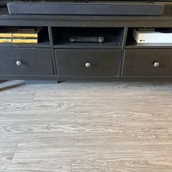 MOVING SALE - TV ENTERTAINMENT STAND - FITS 65 IN TV MAX