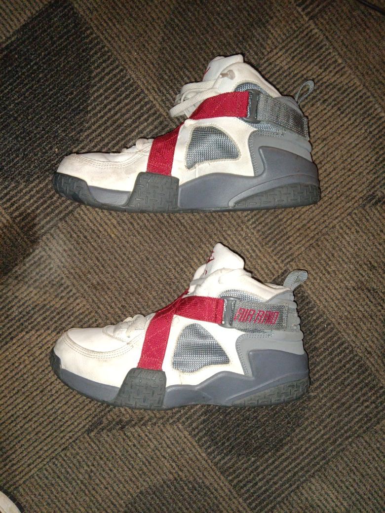Nike Air Raid