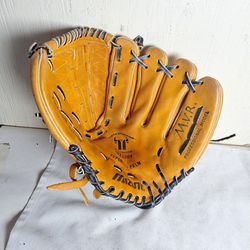 Baseball/Softball Glove, 12"