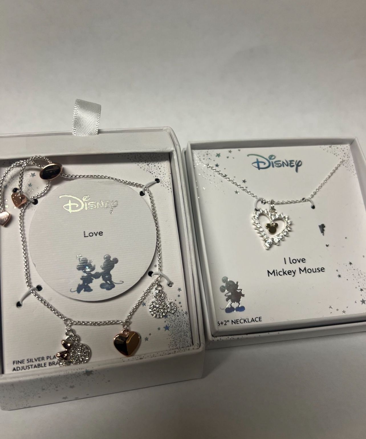 Disney Mickey And Minnie Accessories (New)